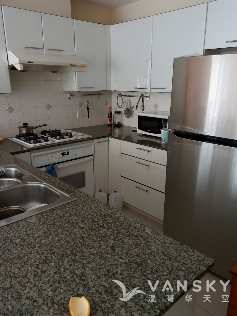 250228204513_master bedroom picture2.jpg